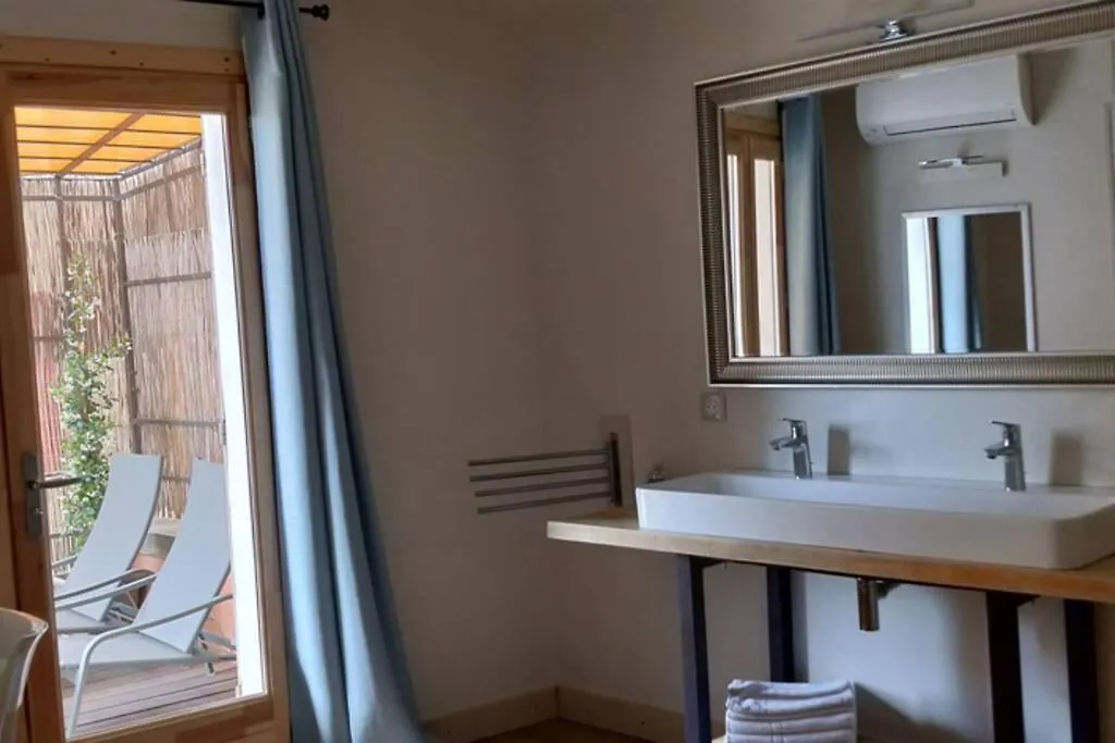 La Maison De Gaston Au Coeur Du Luberon Villars  Holiday home